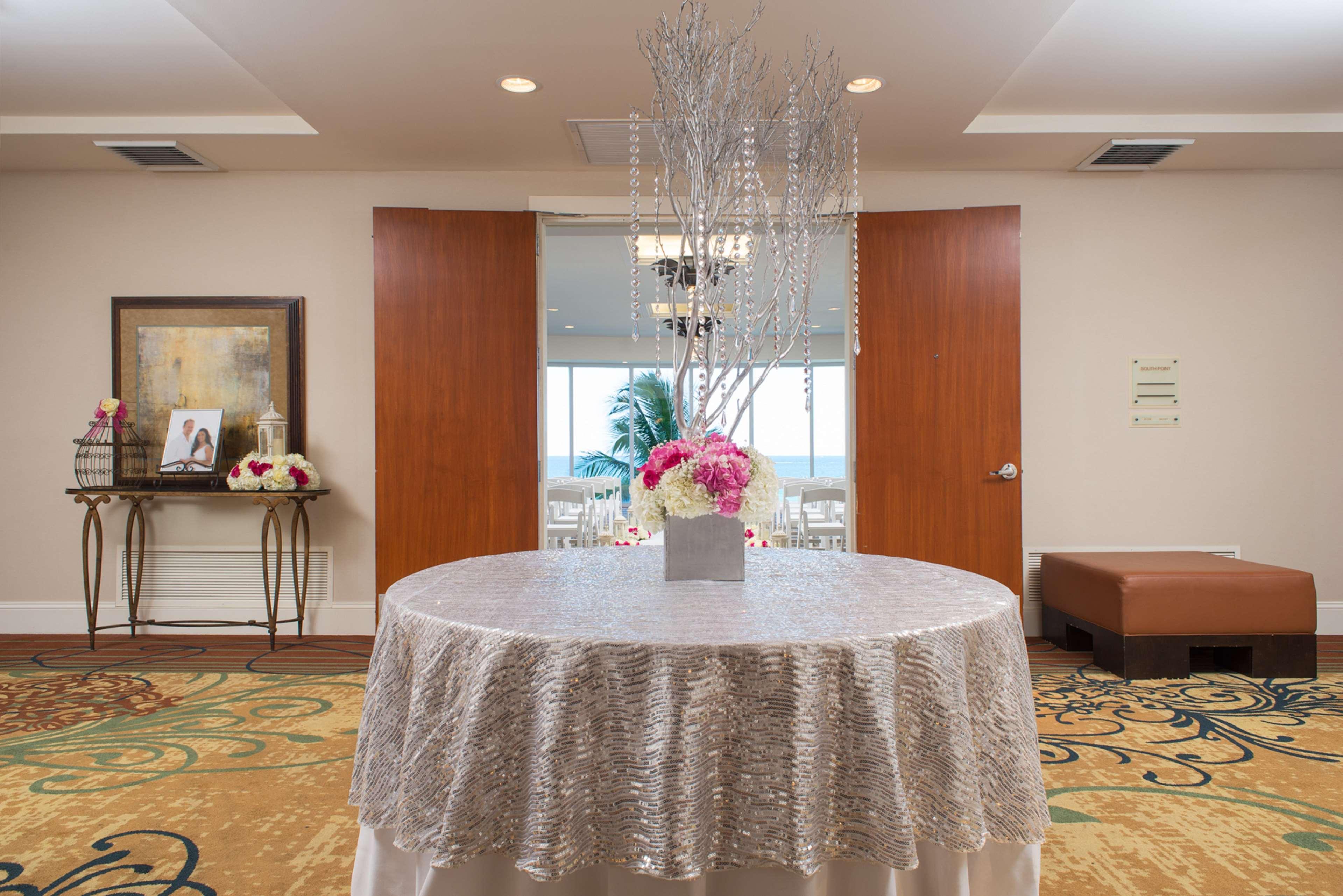 Doubletree By Hilton Ocean Point Resort - North Miami Beach Sunny Isles Beach Εξωτερικό φωτογραφία