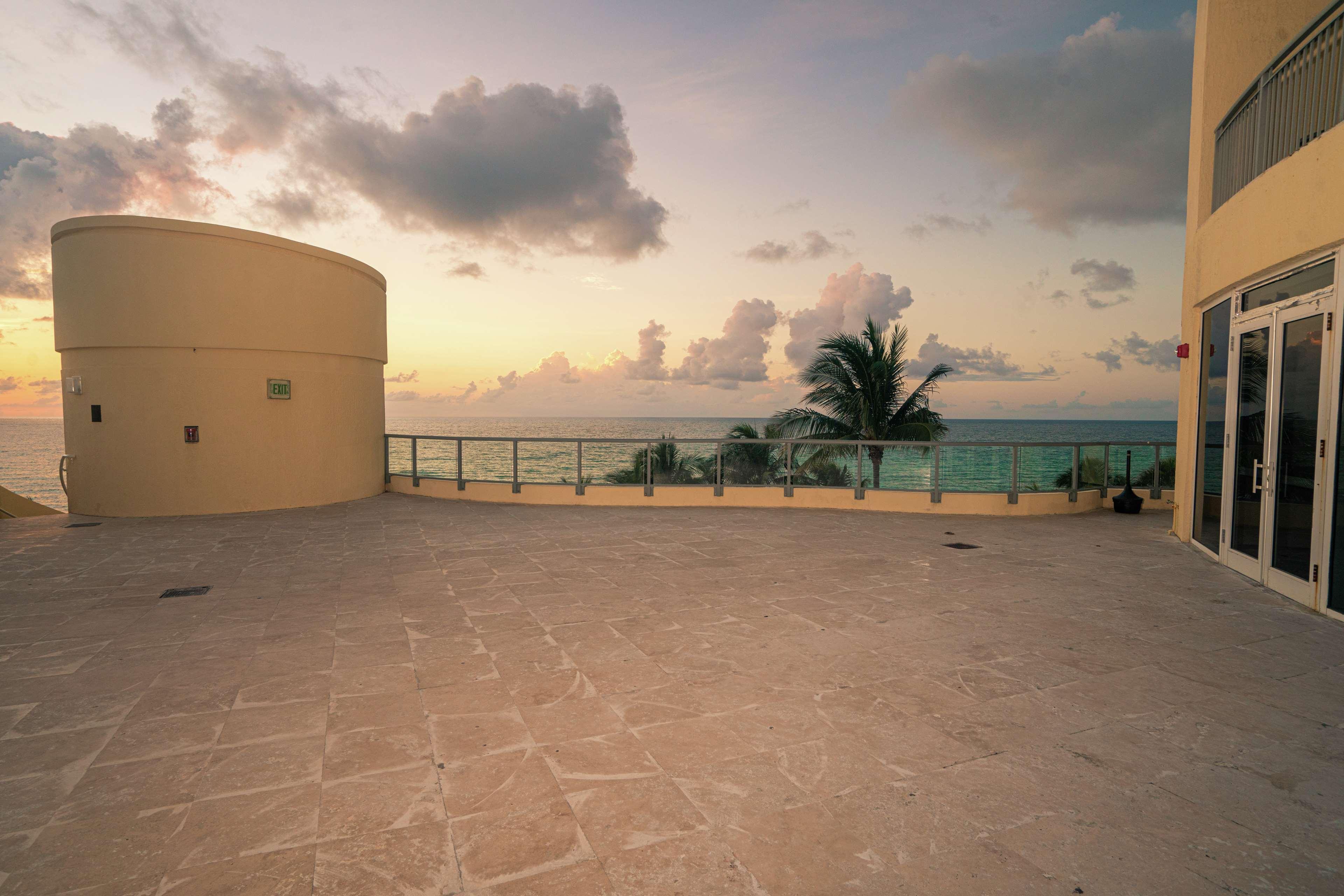 Doubletree By Hilton Ocean Point Resort - North Miami Beach Sunny Isles Beach Εξωτερικό φωτογραφία