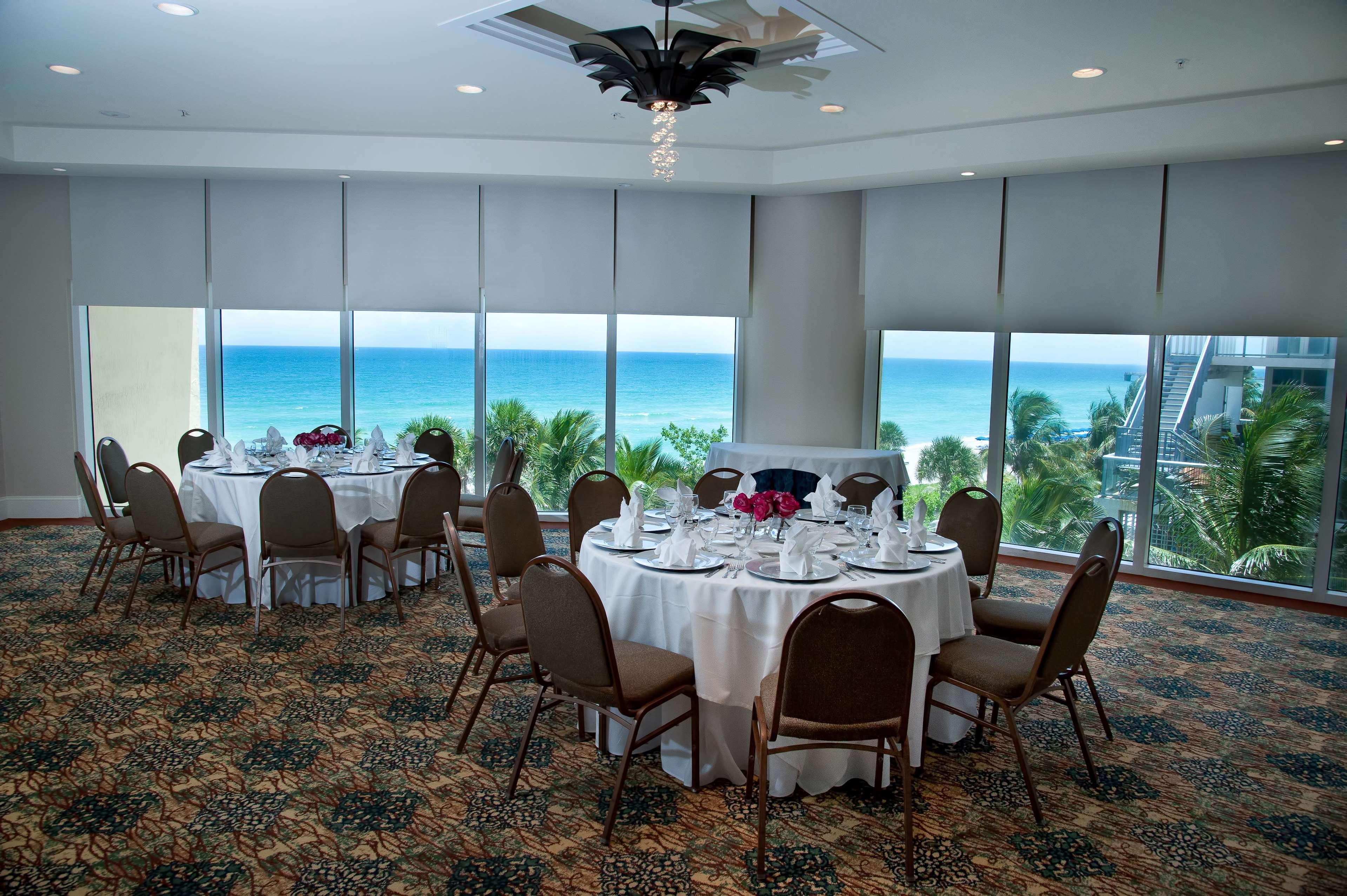 Doubletree By Hilton Ocean Point Resort - North Miami Beach Sunny Isles Beach Εξωτερικό φωτογραφία