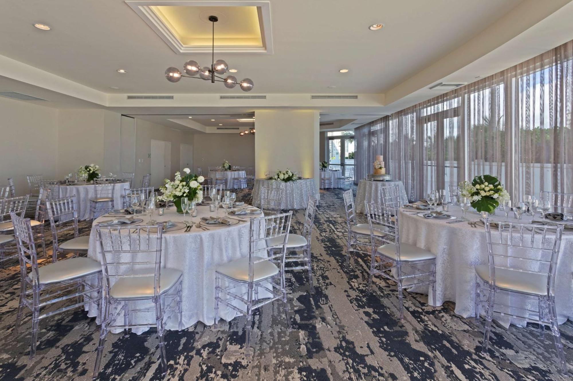 Doubletree By Hilton Ocean Point Resort - North Miami Beach Sunny Isles Beach Εξωτερικό φωτογραφία