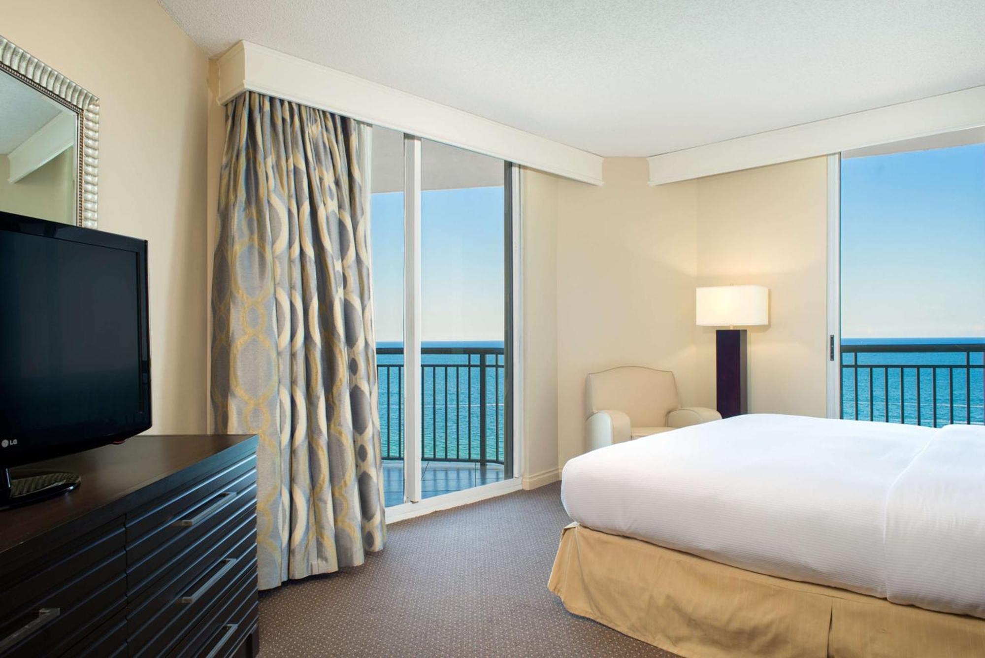 Doubletree By Hilton Ocean Point Resort - North Miami Beach Sunny Isles Beach Εξωτερικό φωτογραφία
